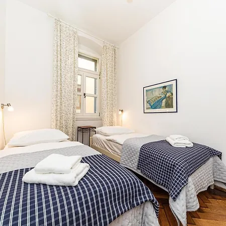 Within Ancient Walls Apartment Split